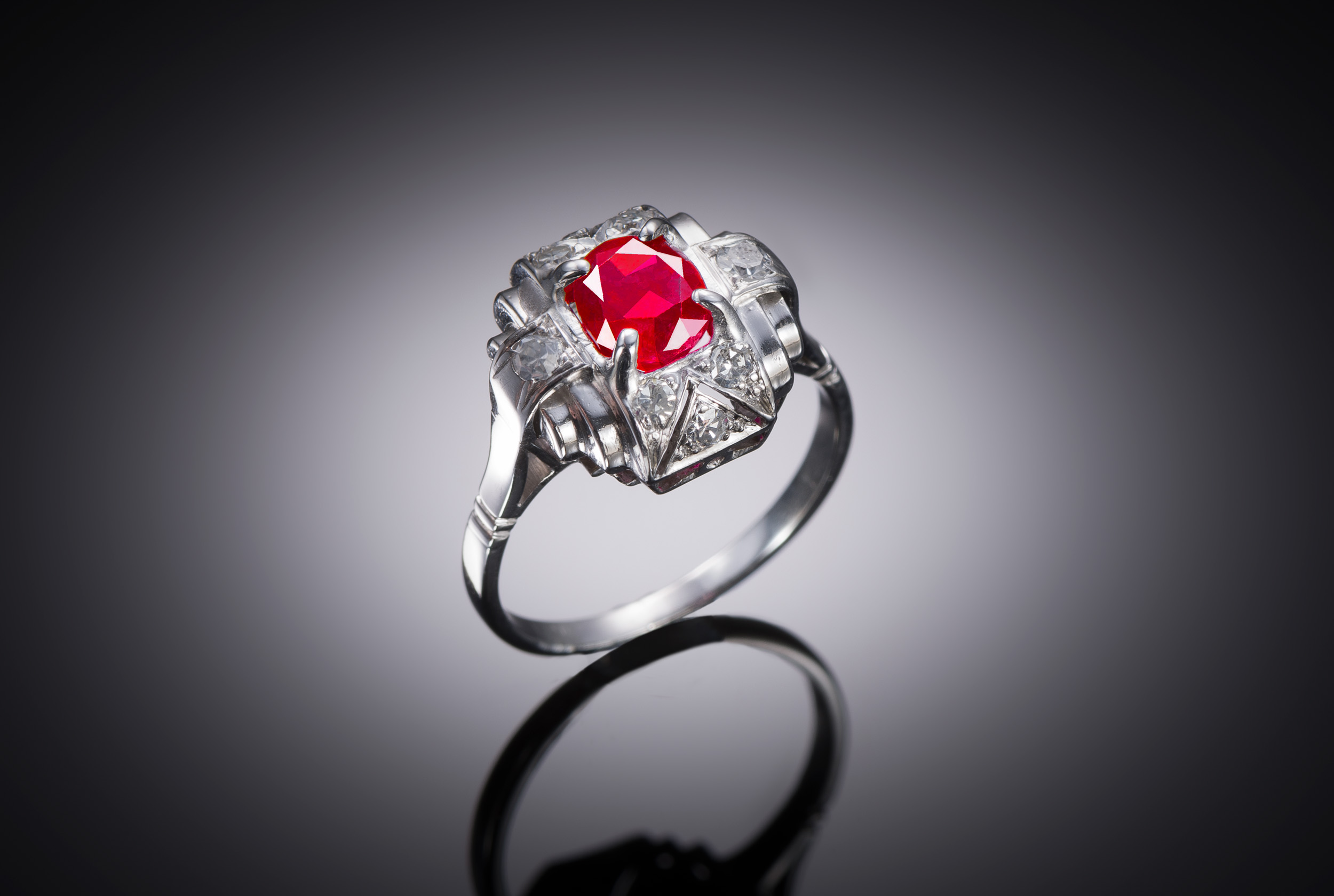 Unheated Burmese ruby ​ (laboratory certificate) and diamond ring-1