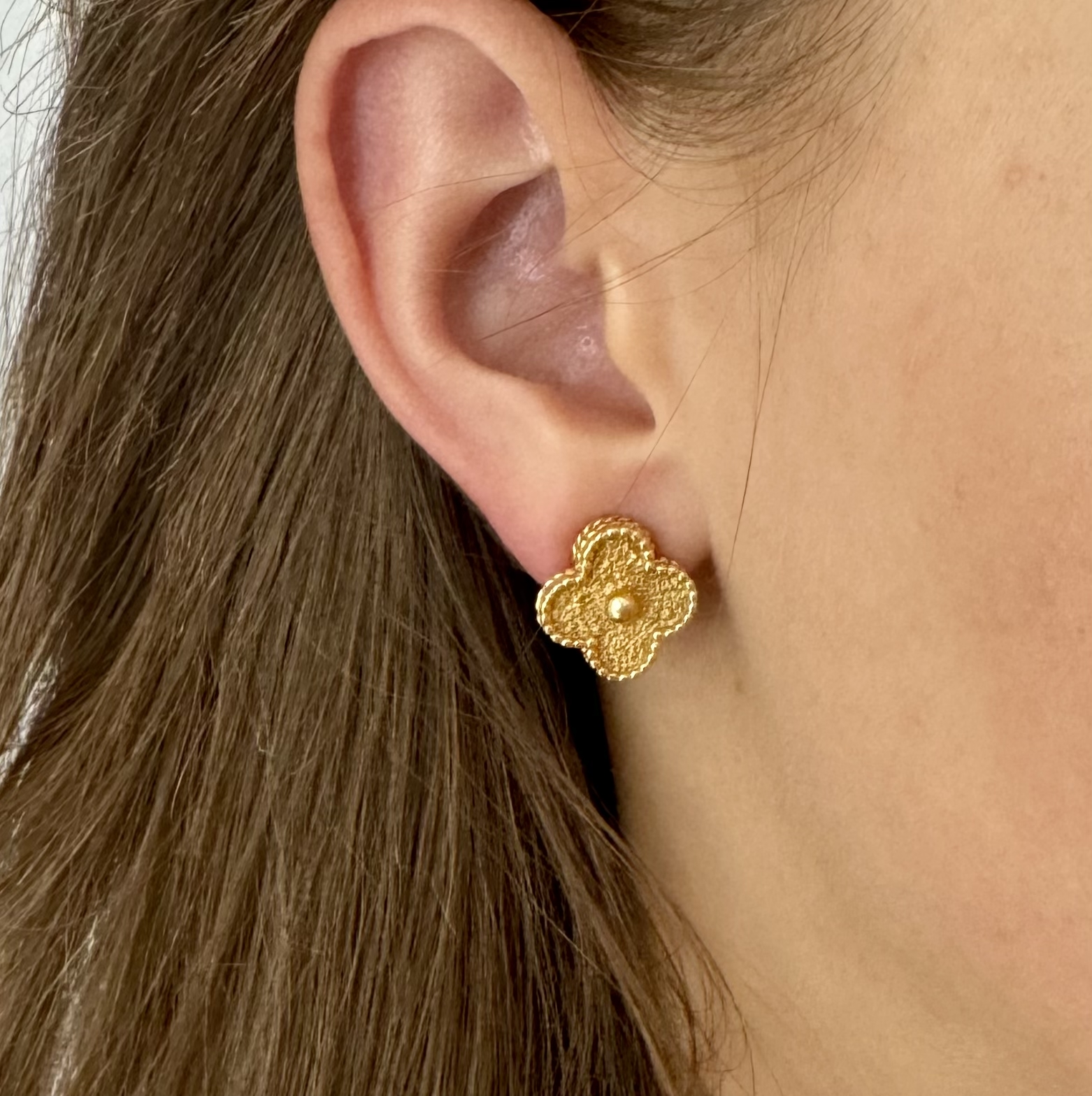 Van Cleef & Arpels Vintage Alhambra Earrings-2