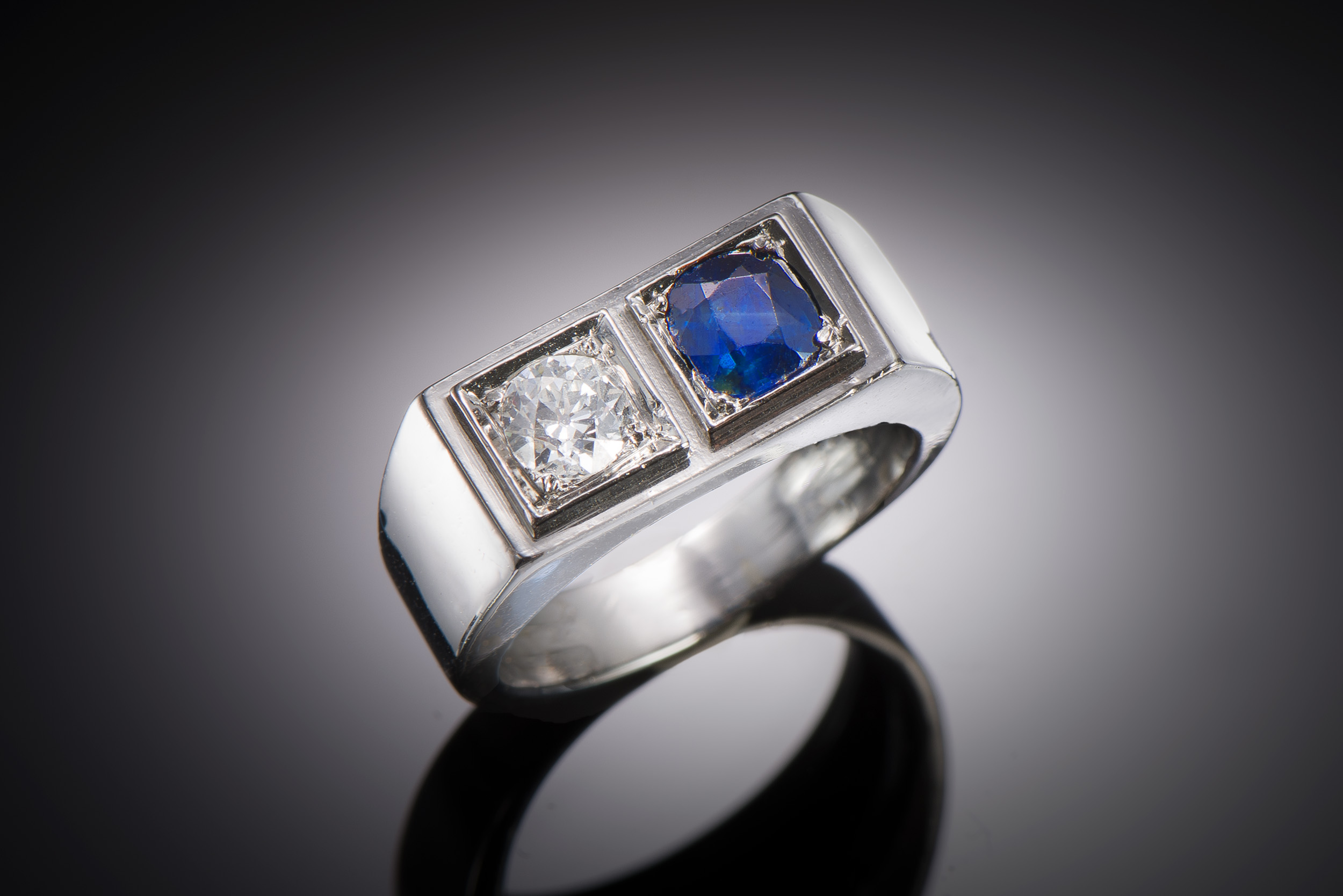 French Art Deco diamond and sapphire ring-1