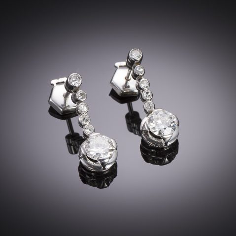 Art Deco diamond earrings (2.30 carats)