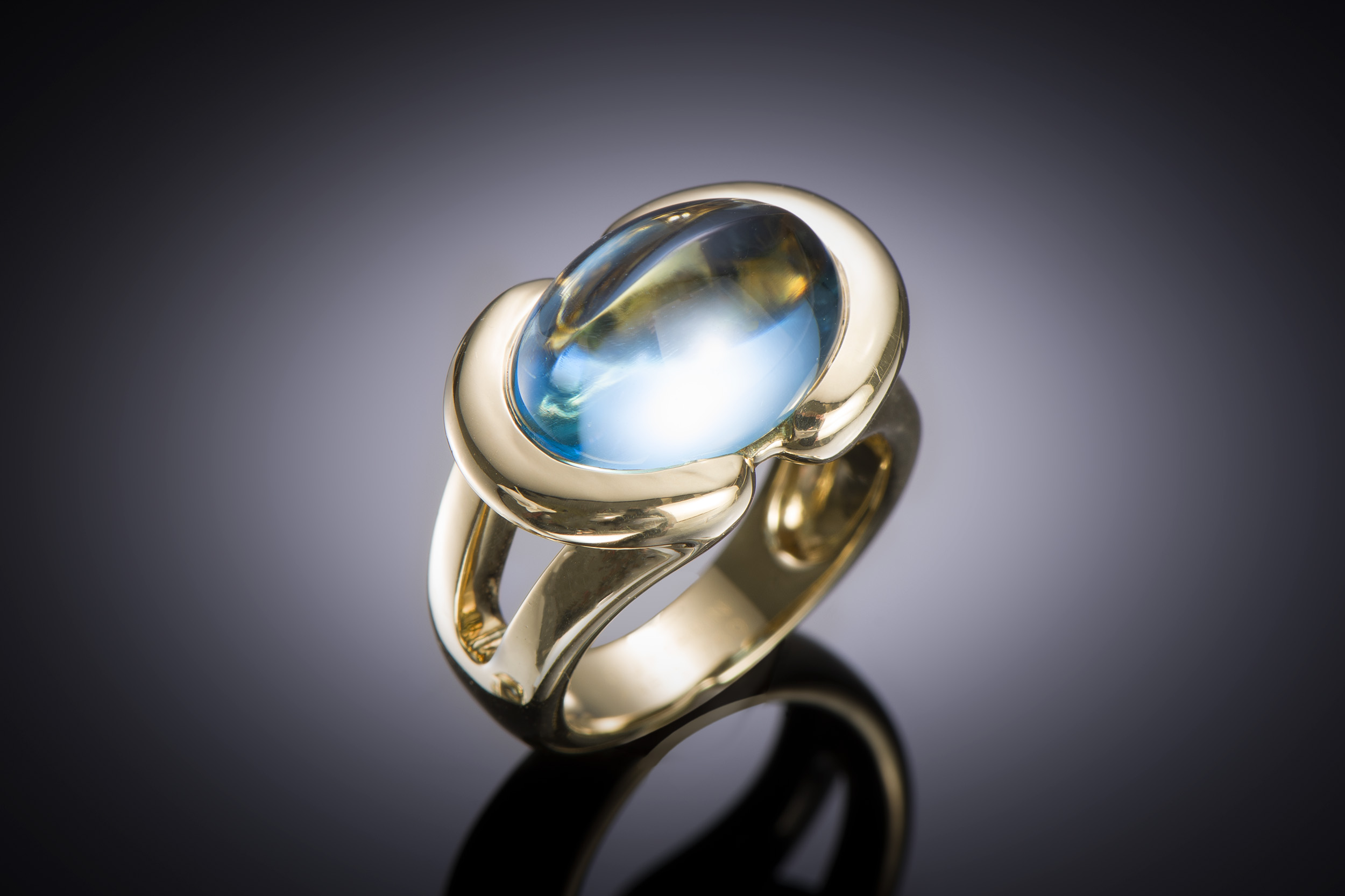 Bague O.J. Perrin topaze bleue cabochon-1