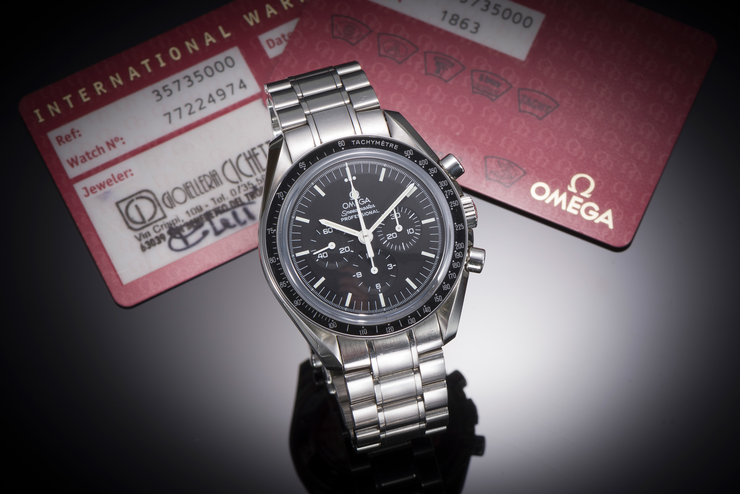 Montre Omega Speedmaster Professional Moonwatch 42 mm, fond transparent – Full set (papiers d’origine et écrin)-1