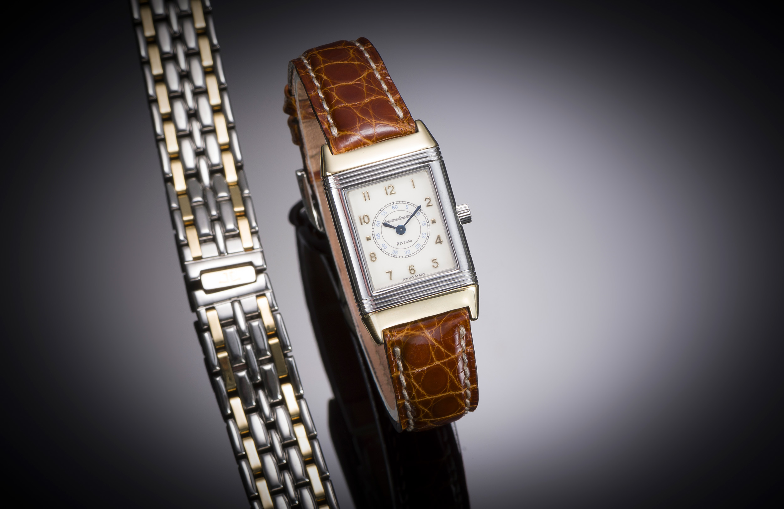 Montre Jaeger-LeCoultre Reverso lady en or et acier avec bracelet complémentaire et écrin de la marque-1